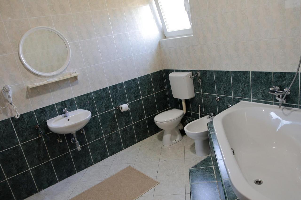 Motel Lav Capljina Luaran gambar